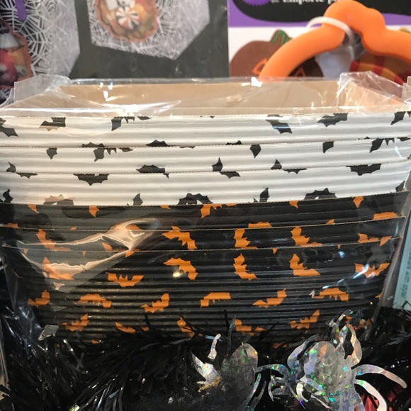 Halloween Baking & Treat Container Set-NWT - Picture 10 of 13